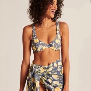 NWT Abercrombie 3 Piece Bikini Set